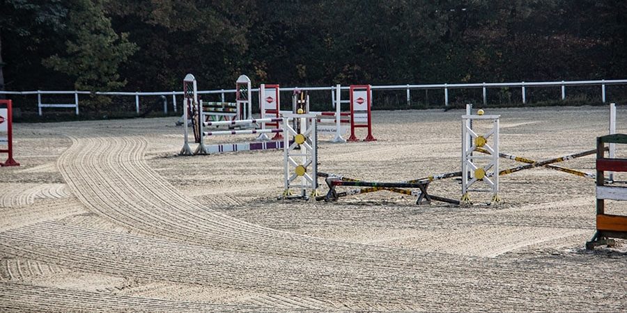 outdoor riding arena footing
